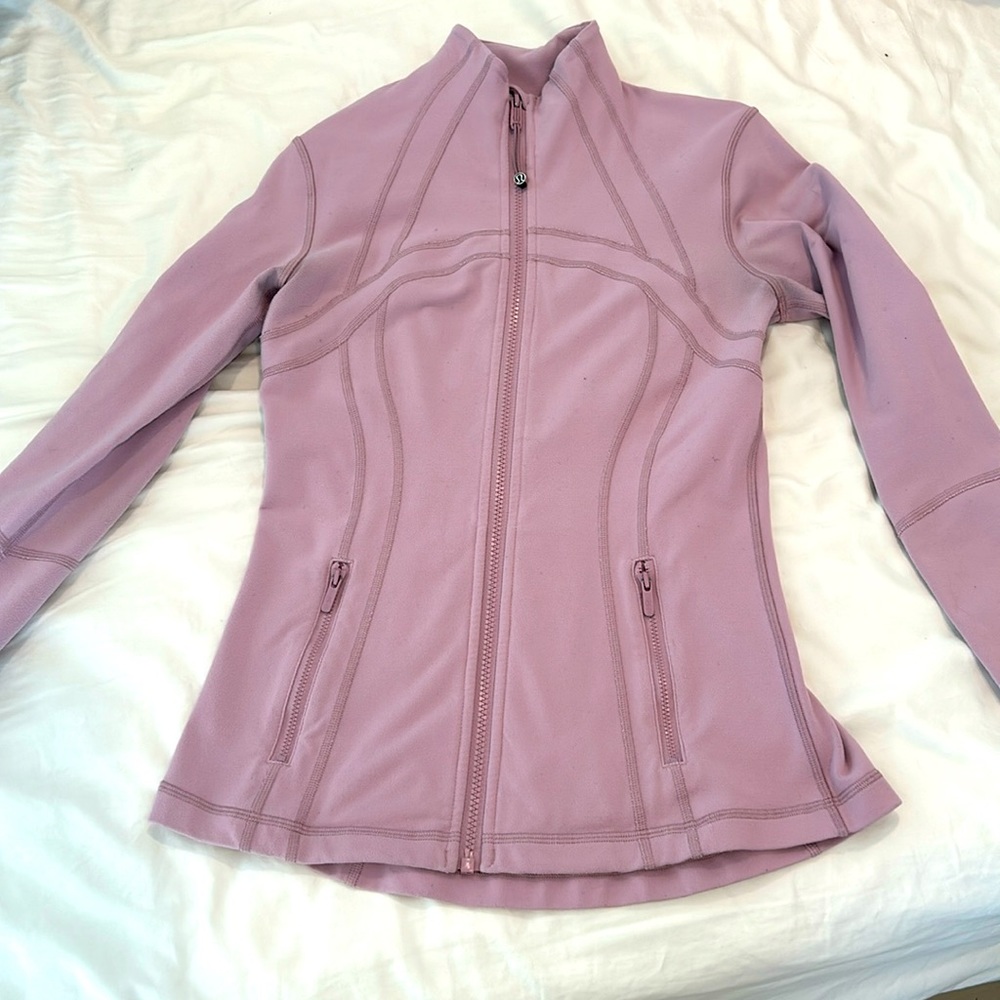 Lululemon define jacket!